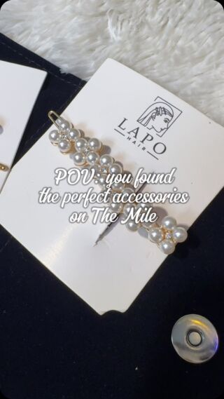 @themilelive has so many good accessories options! Right now they are running the cyber week sale, go score! #themilepartner 

#accesories #jewelry #lapolounge #bestgirlstore #arella