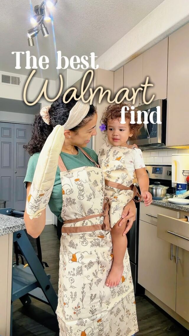We’re ready for the holiday season 🥧🥘🍂🎄👩‍🍳!! 

Found this mommy & me Apron at @walmart! We LOVE IT! 

Comment to receive the link to shop ⬇️💕

#Walmartpartner #walmartcreator #mommyandme #momcreator #girlmomlife
